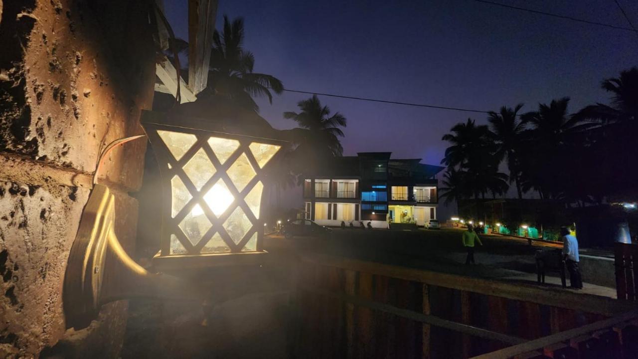 Coastal Bay Beach Resort Harnai Dış mekan fotoğraf